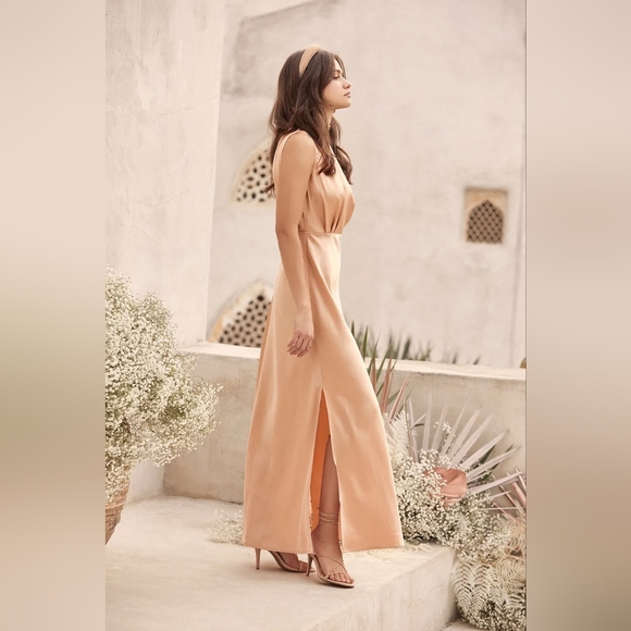 Classic Elegance Blush Satin Sleeveless Mock Neck Maxi Dress - Picture 6 of 9